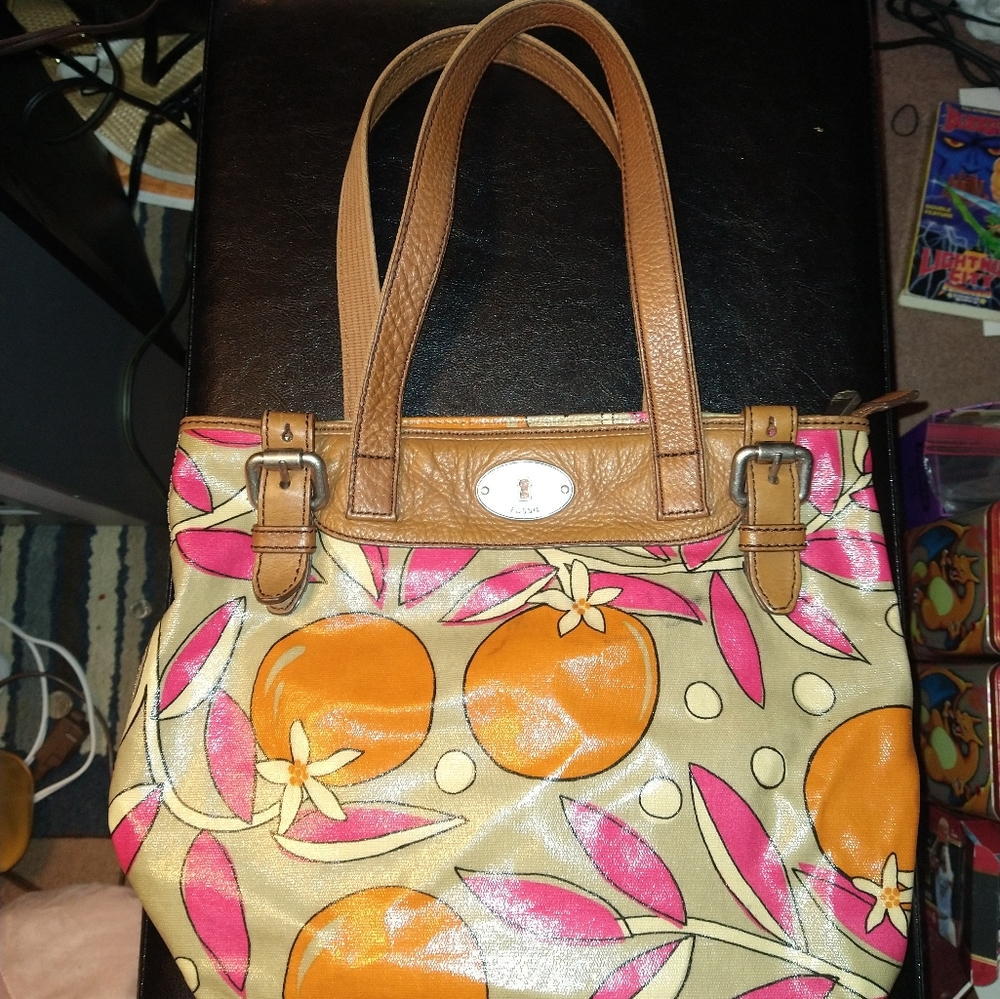 Vintage floral fossil purse 👜